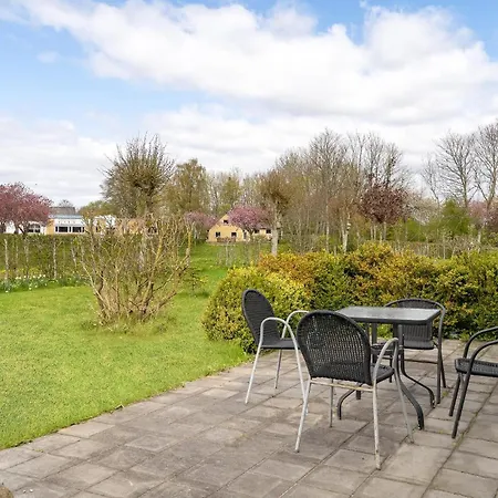 アパート Two-bedroom In *