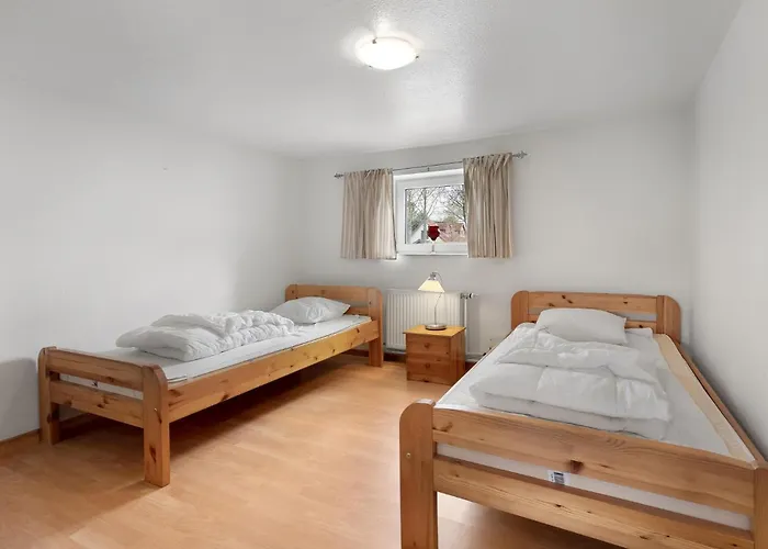 Two-bedroom In アパート *