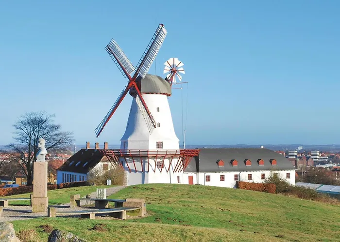 Two-bedroom In アパート *